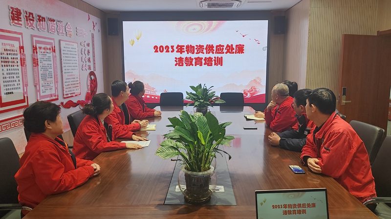 那么，如何从众多免费网课平台中甄别出优质的资源呢？以下是一些关键点：